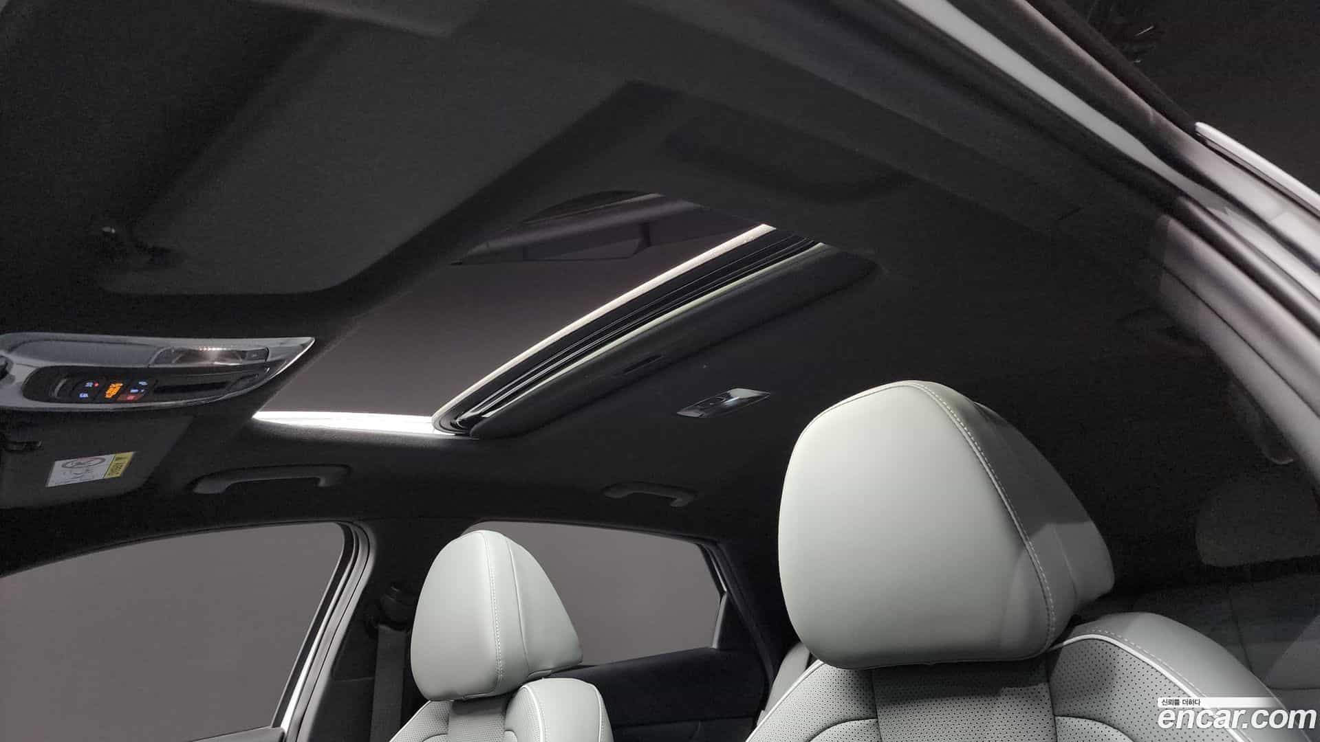 AVANTE Hyundai 2023.3-OPTION-021