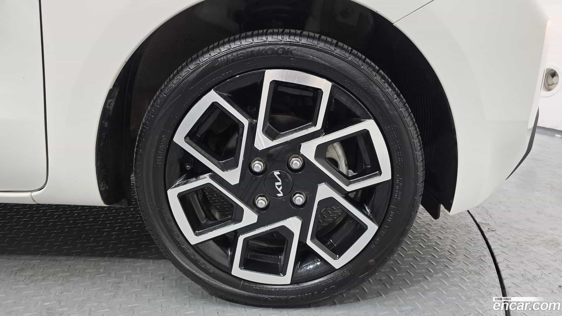 RAY Kia 2022.10-OUTER-005