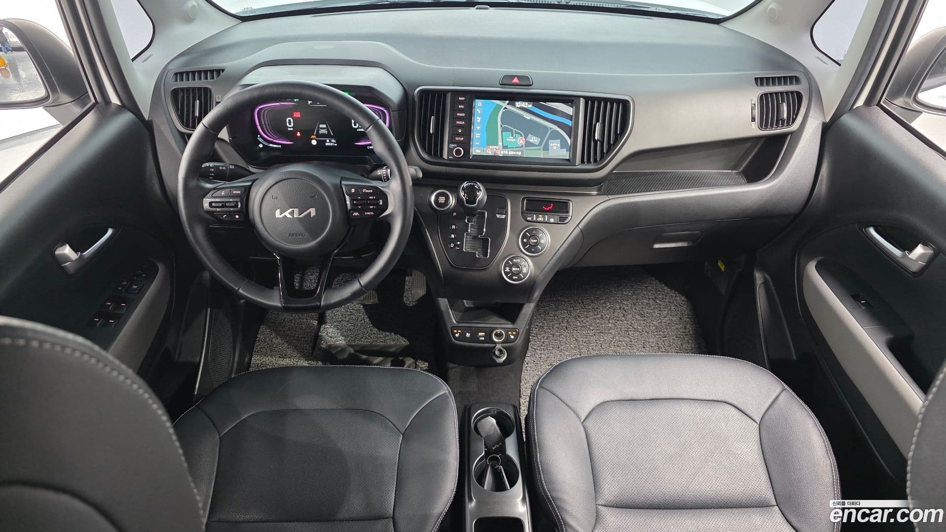 Main__Slider__Photo:RAY Kia 2022.10-6