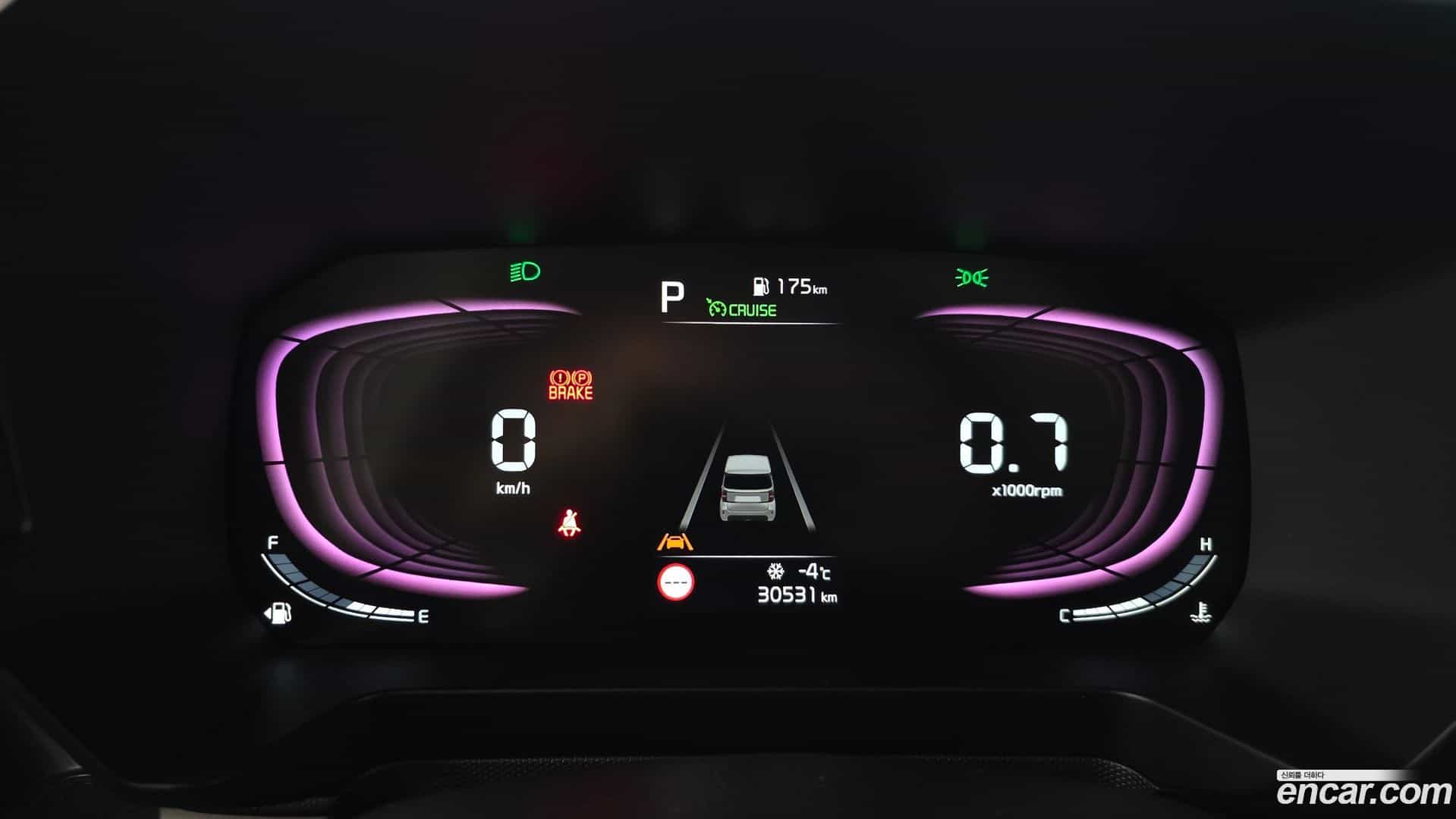 RAY Kia 2022.10-INNER-008