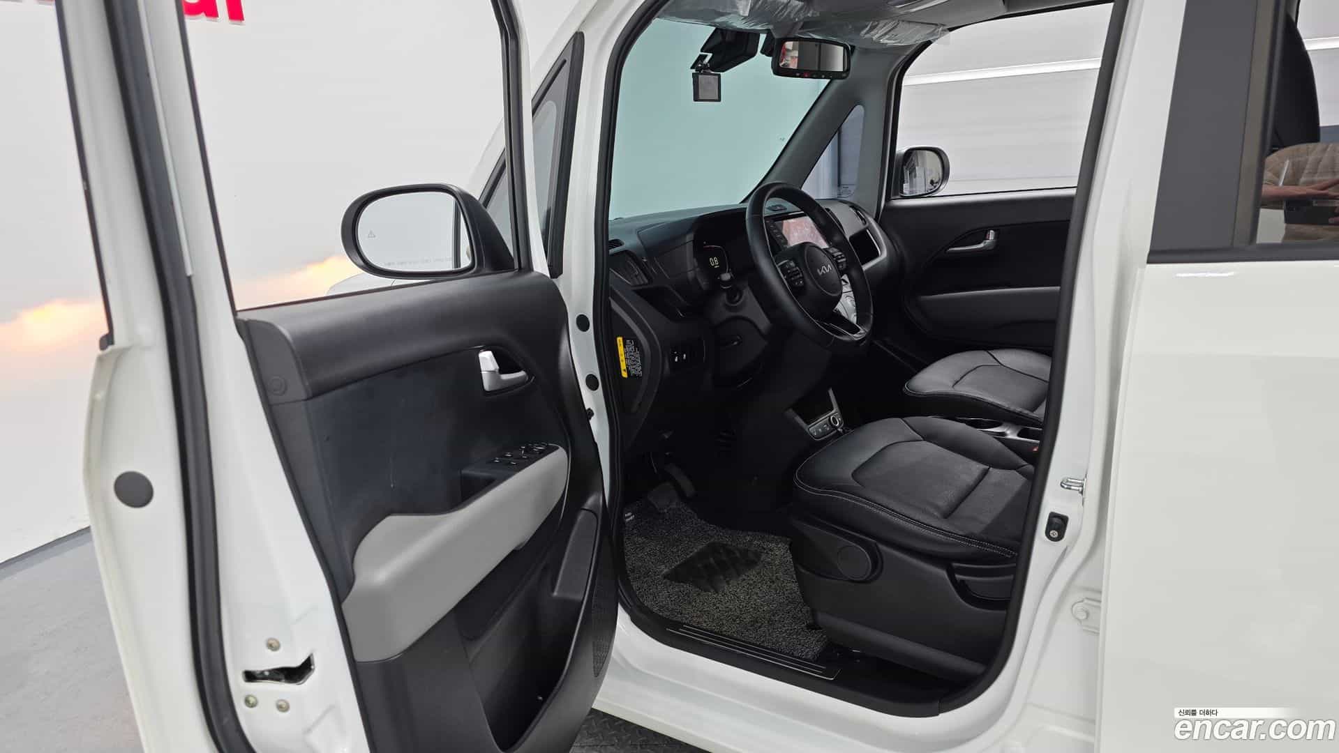 RAY Kia 2022.10-INNER-010