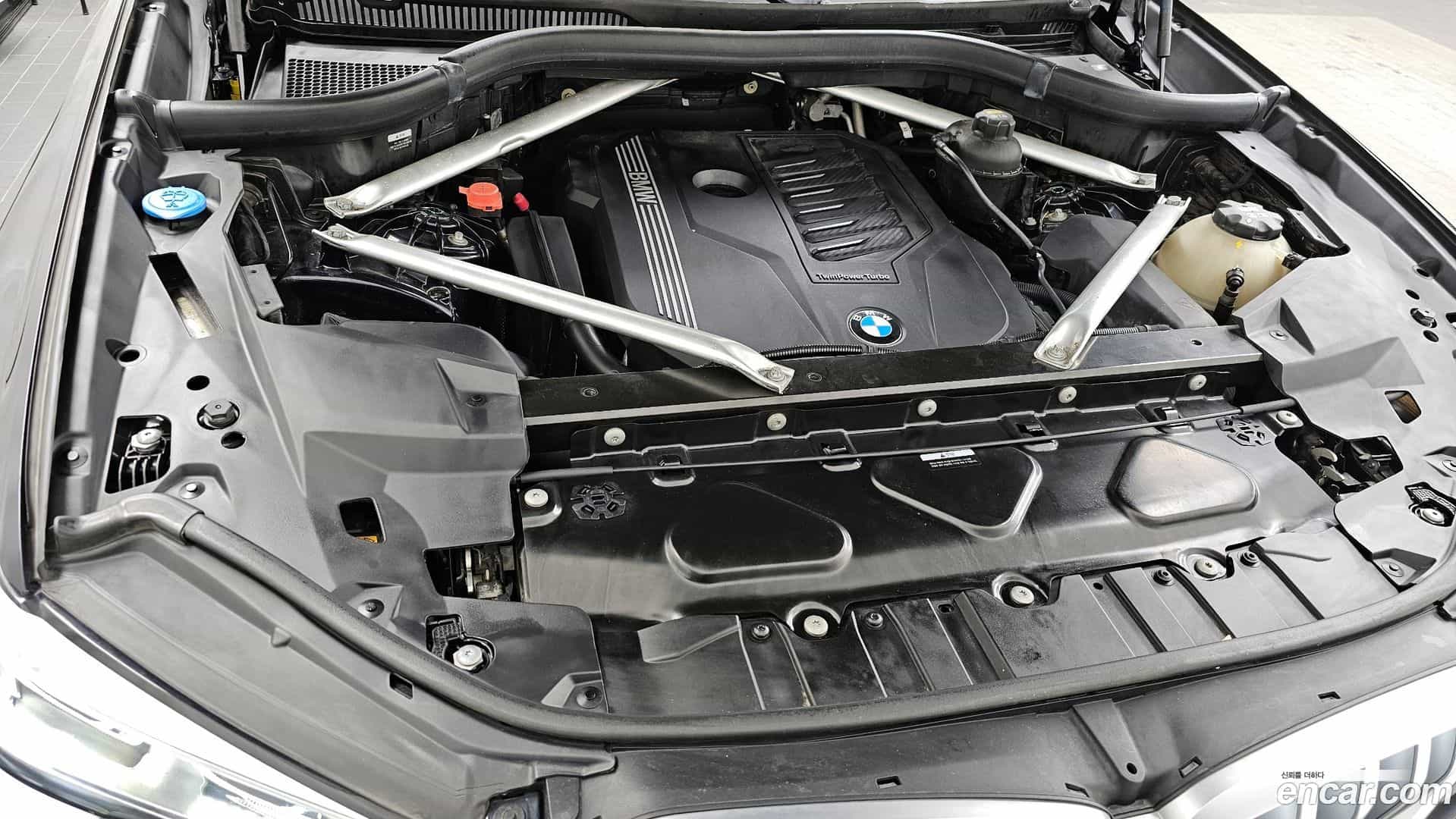 X6 BMW 2021.4-INNER-006