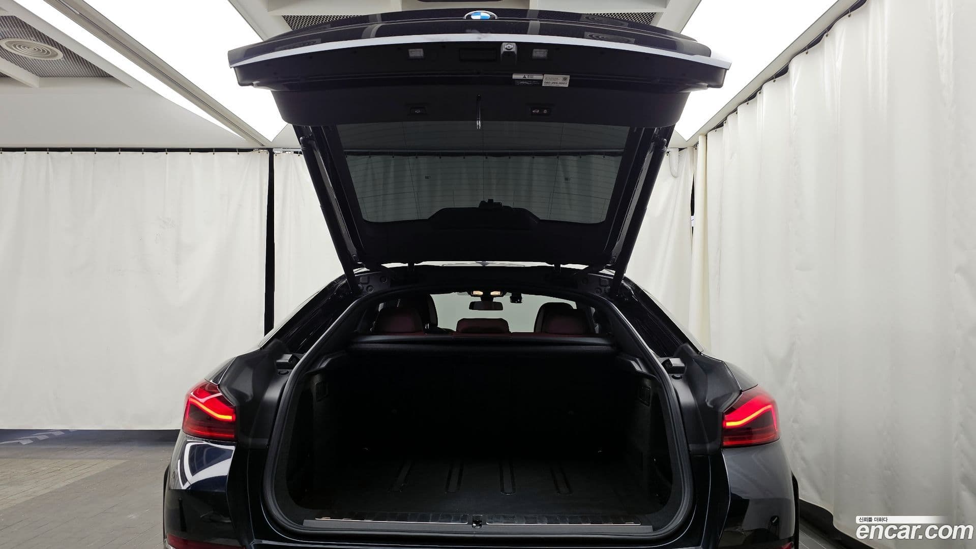 Main__Slider__Photo:X6 BMW 2021.4-19