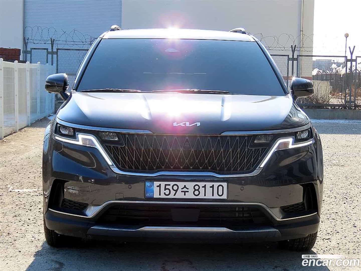 Canival Kia 2022.11-OUTER-001