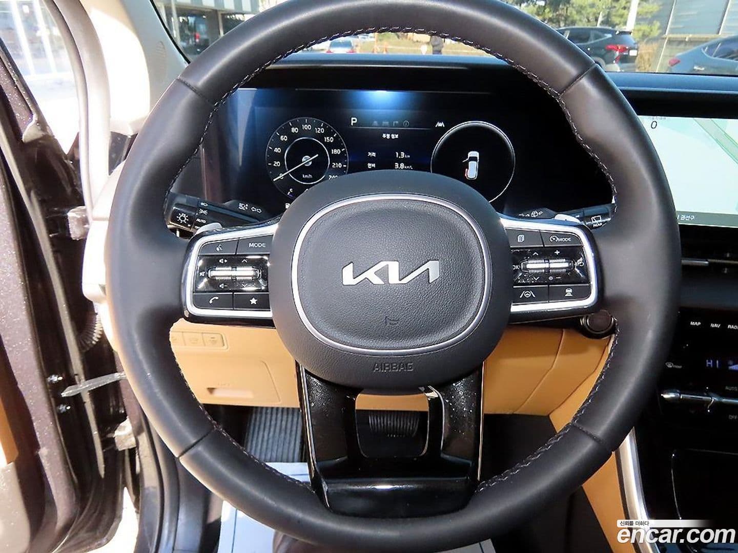 Main__Slider__Photo:Canival Kia 2022.11-8