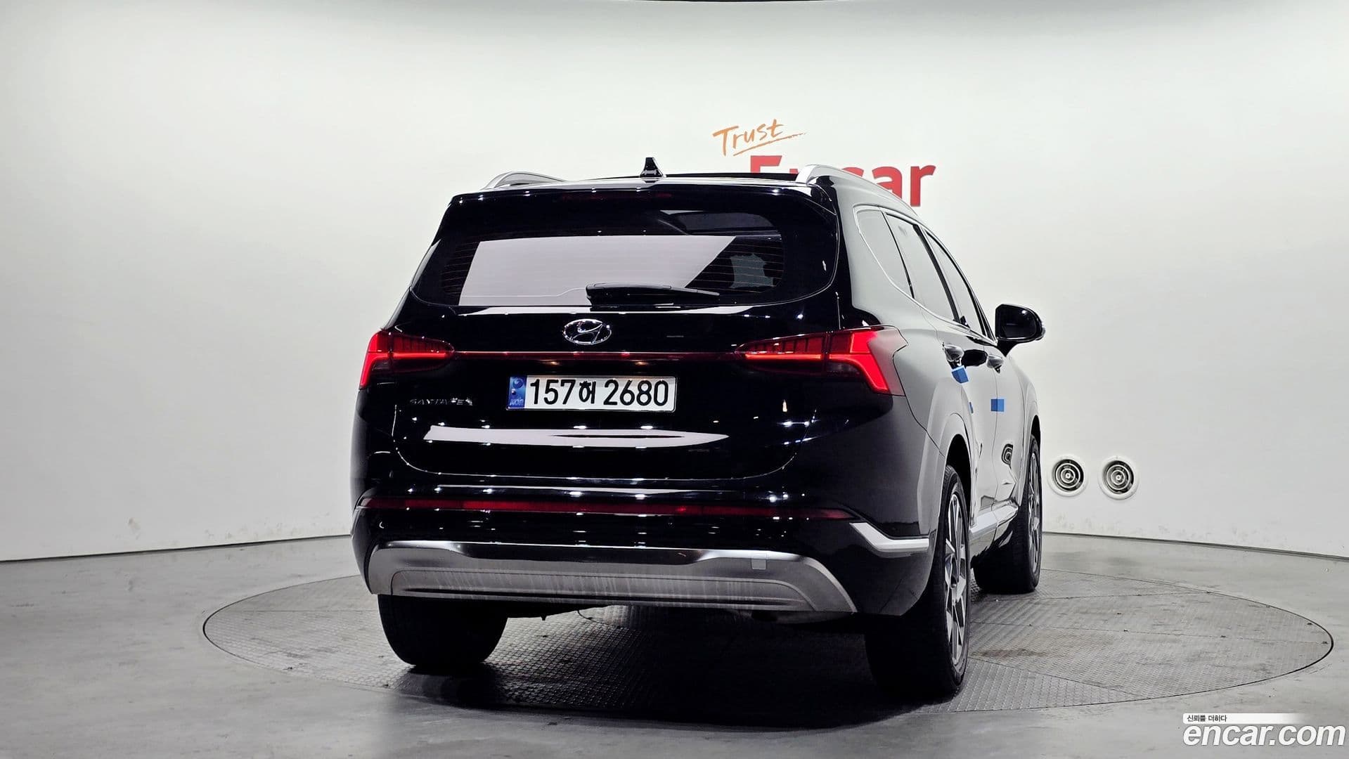 Main__Slider__Photo:Santafe Hyundai 2020.11-3