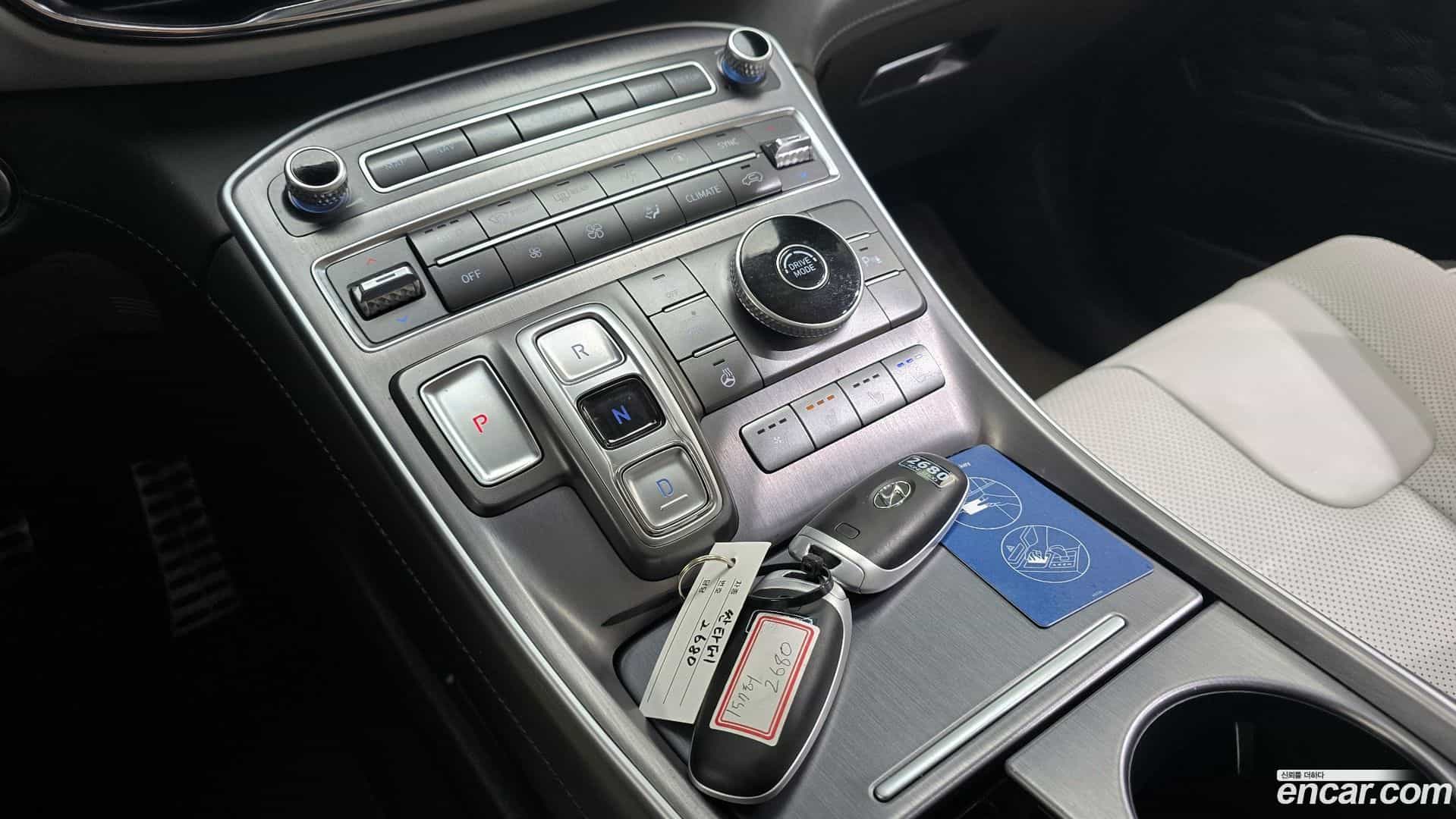 Santafe Hyundai 2020.11-INNER-009