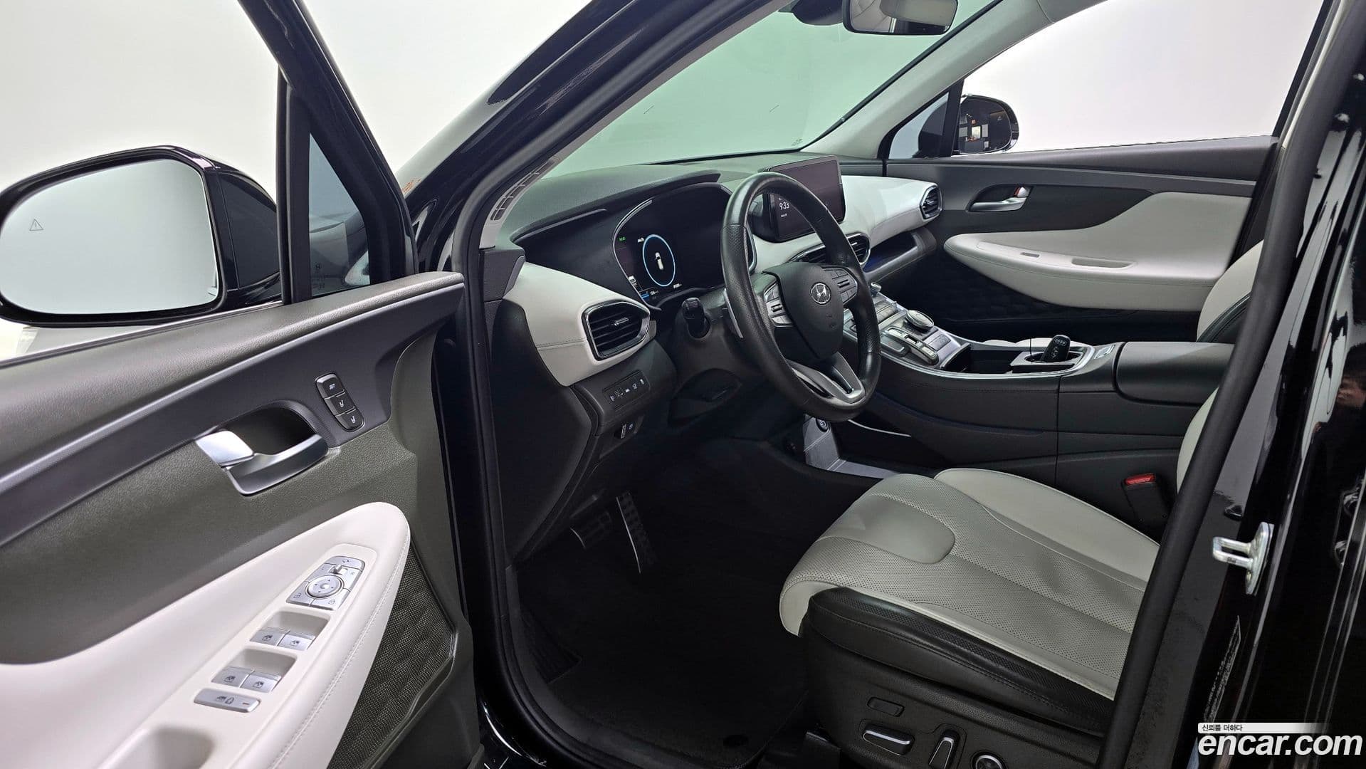 Main__Slider__Photo:Santafe Hyundai 2020.11-9