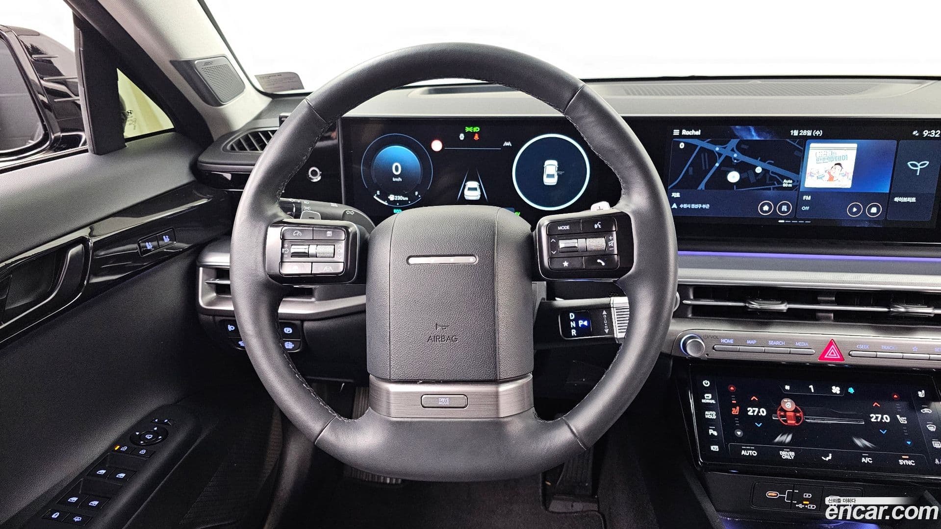 Main__Slider__Photo:Grandeur Hyundai 2023.1-12