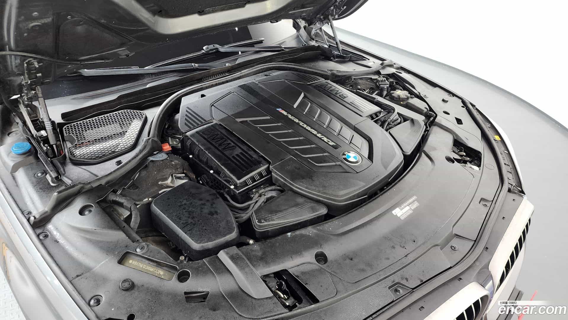 7-Series BMW 2017.10-INNER-006