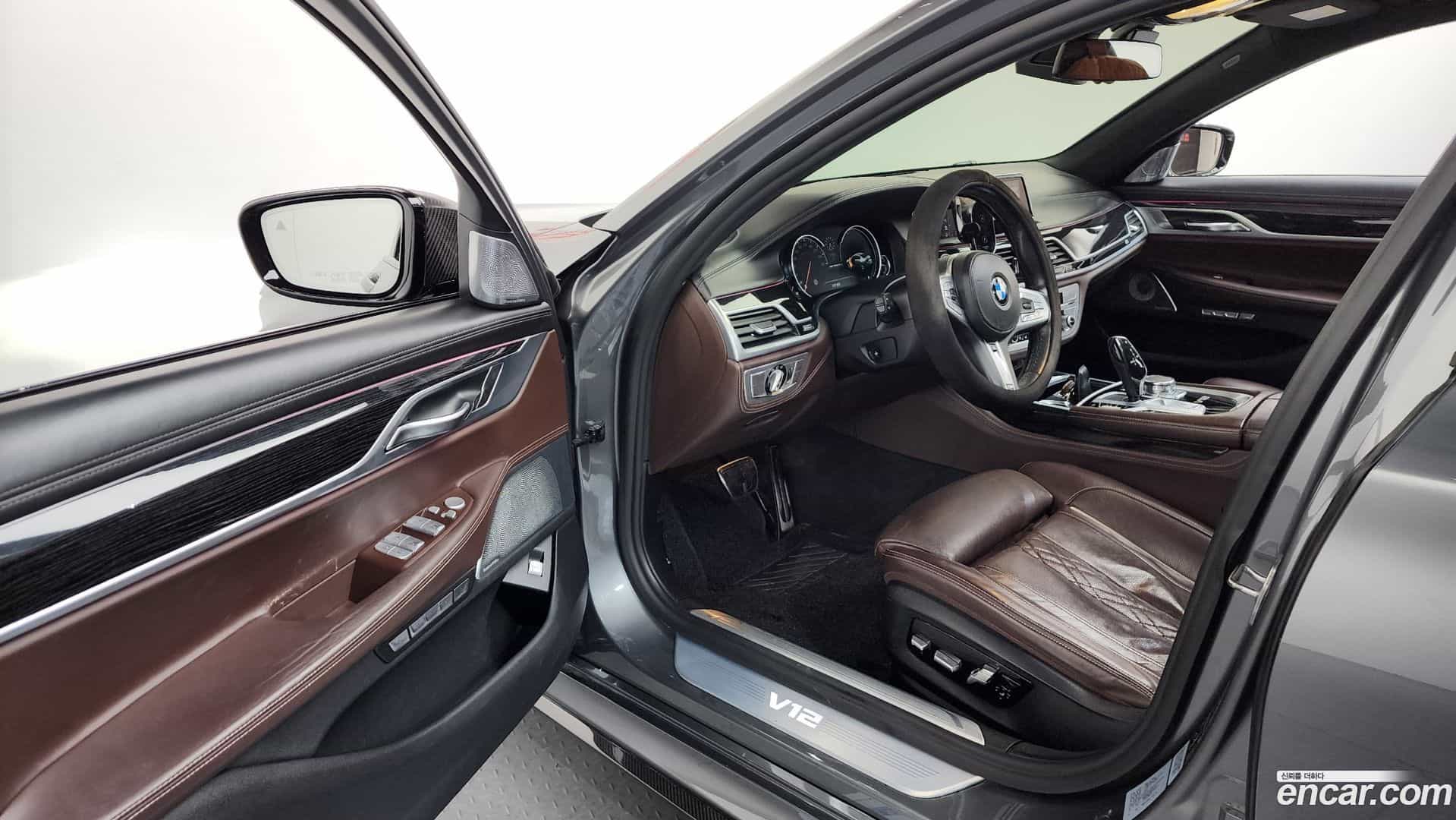 7-Series BMW 2017.10-INNER-010