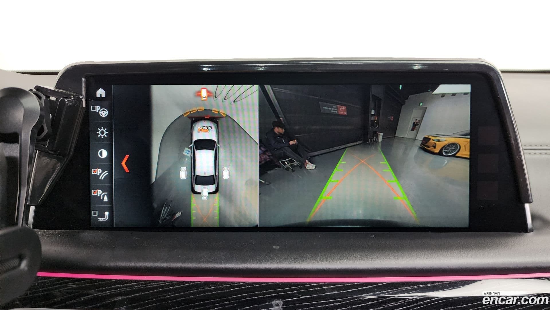 Main__Slider__Photo:7-Series BMW 2017.10-14