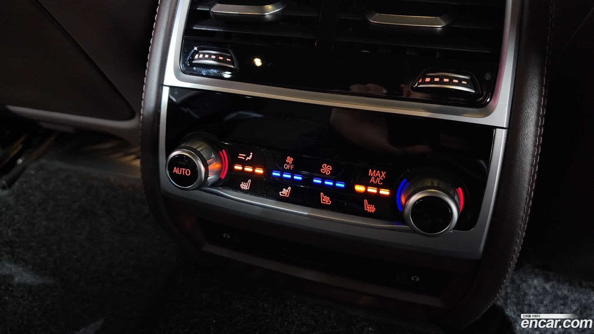 Main__Slider__Photo:7-Series BMW 2017.10-18