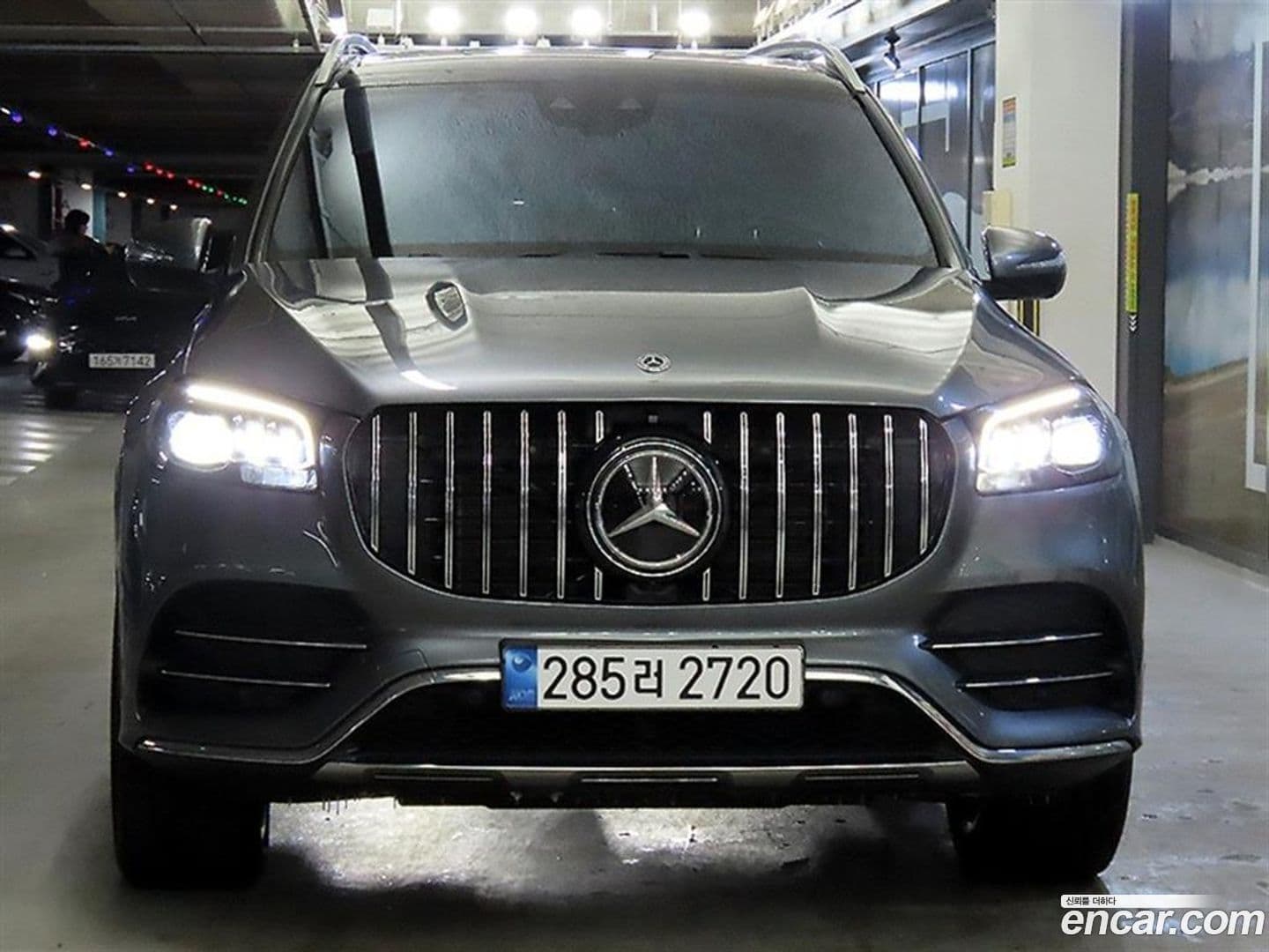 Main__Slider__Photo:GLS-Class Mercedes-Benz 2022.0-0