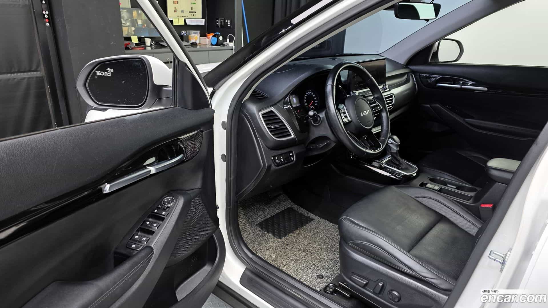 Seltos Kia 2021.10-INNER-010