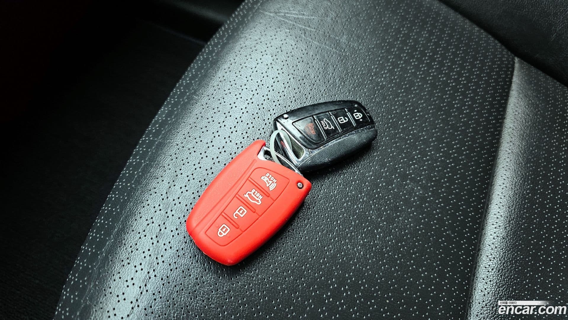 Main__Slider__Photo:Santafe Hyundai 2014.0-19