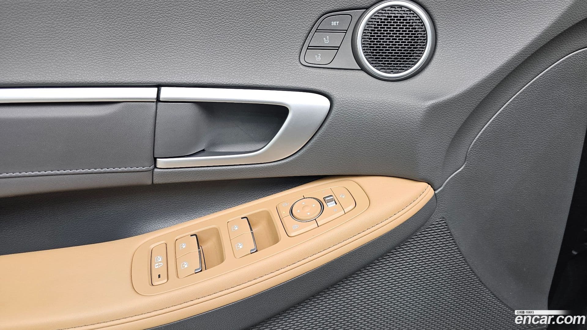 Main__Slider__Photo:Sonata Hyundai 2025.10-17