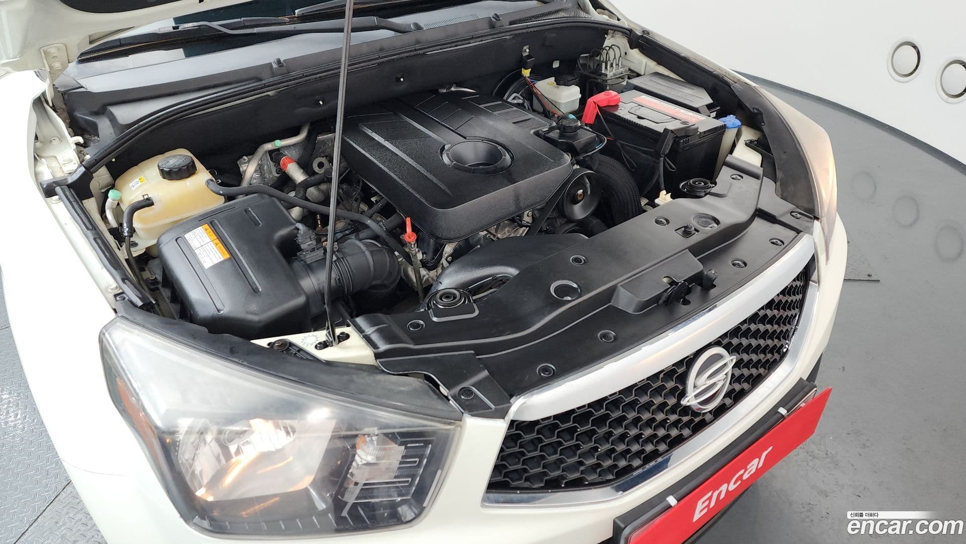 Main__Slider__Photo:KORANDO KG_Mobility_Ssangyong 2015.3-5