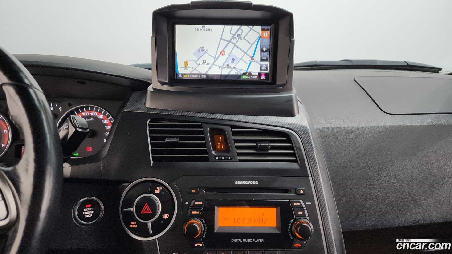 KORANDO KG_Mobility_Ssangyong 2015.3-OPTION-019