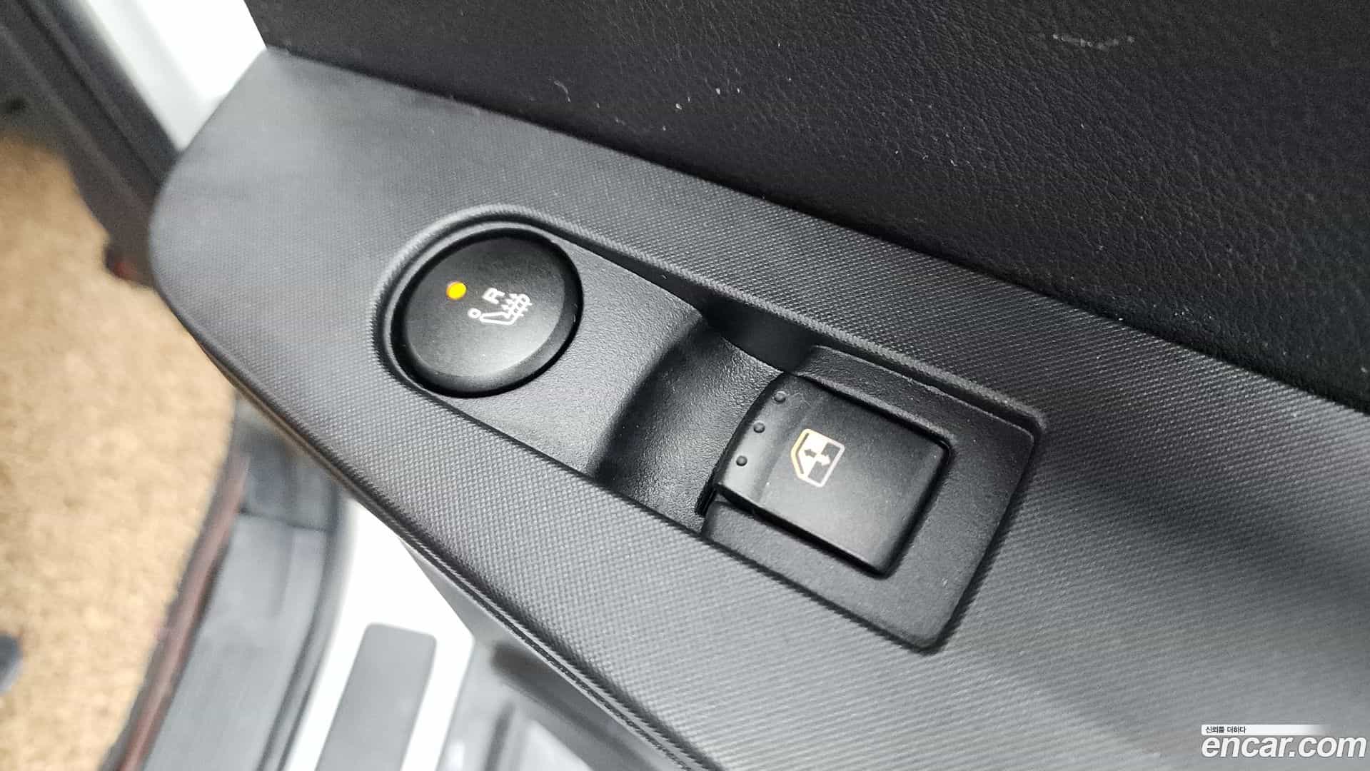 KORANDO KG_Mobility_Ssangyong 2015.3-OPTION-022