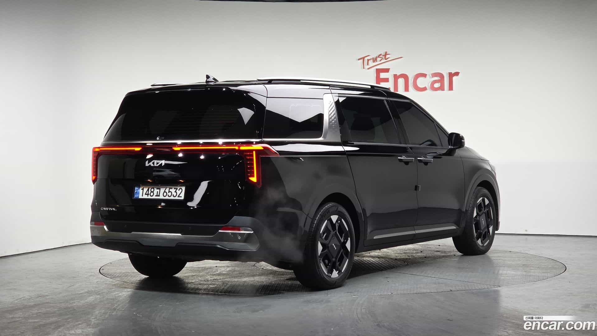 Canival Kia 2024.10-OUTER-002