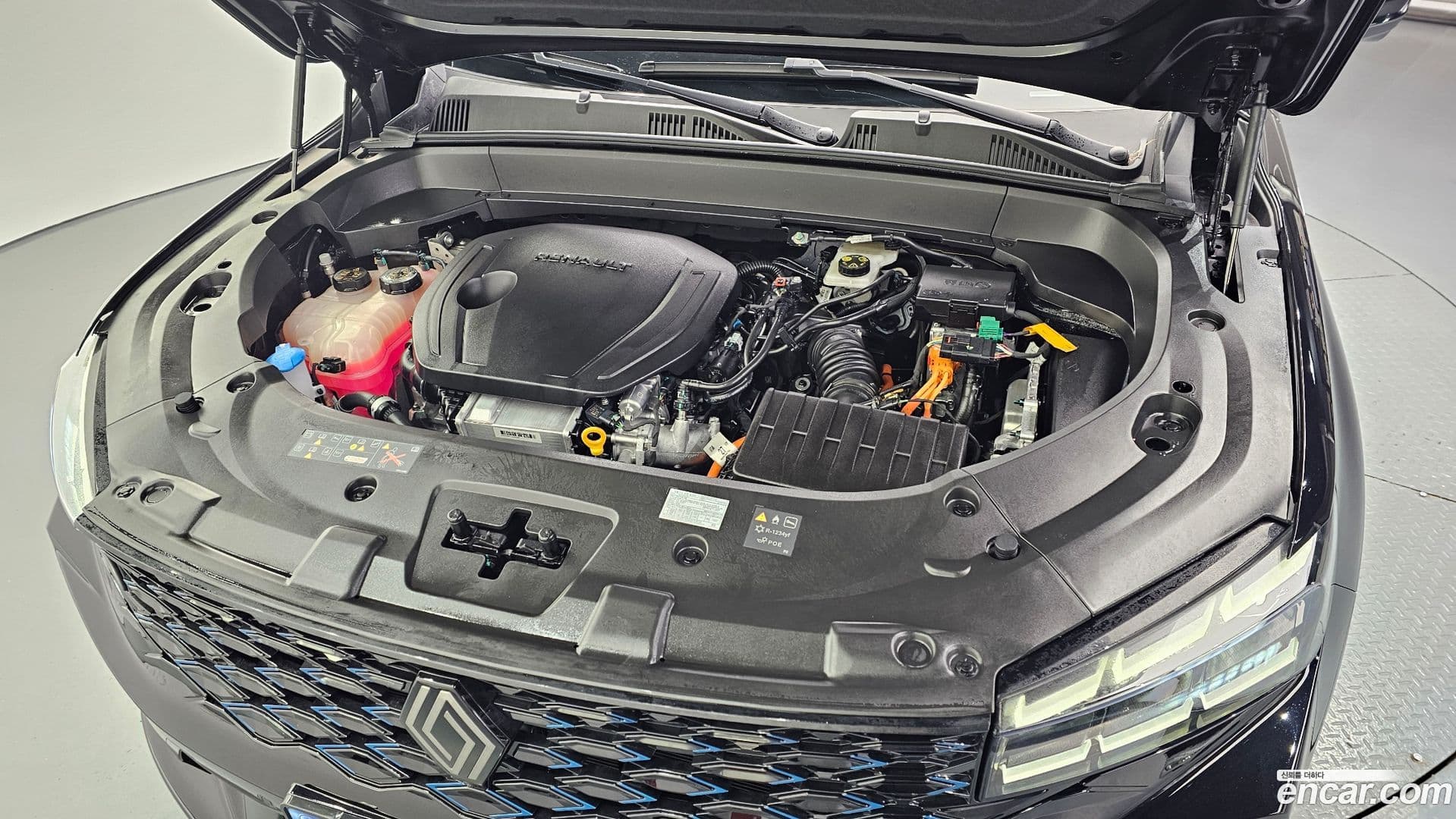 Main__Slider__Photo:Grand Koleos Renault-KoreaSamsung 2025.1-5