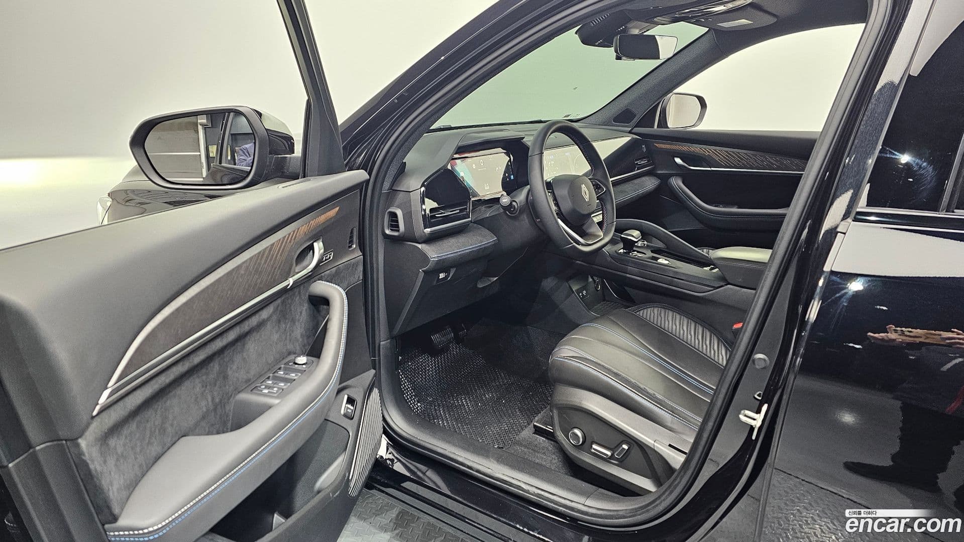 Main__Slider__Photo:Grand Koleos Renault-KoreaSamsung 2025.1-9