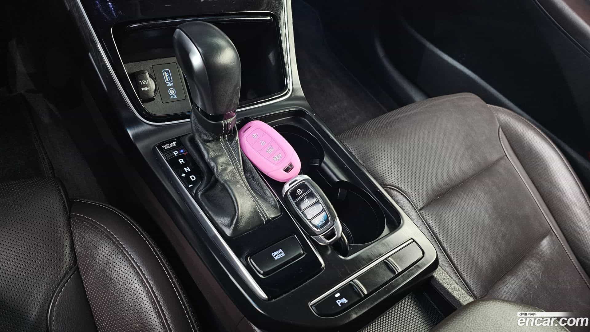 Grandeur Hyundai 2017.4-INNER-009