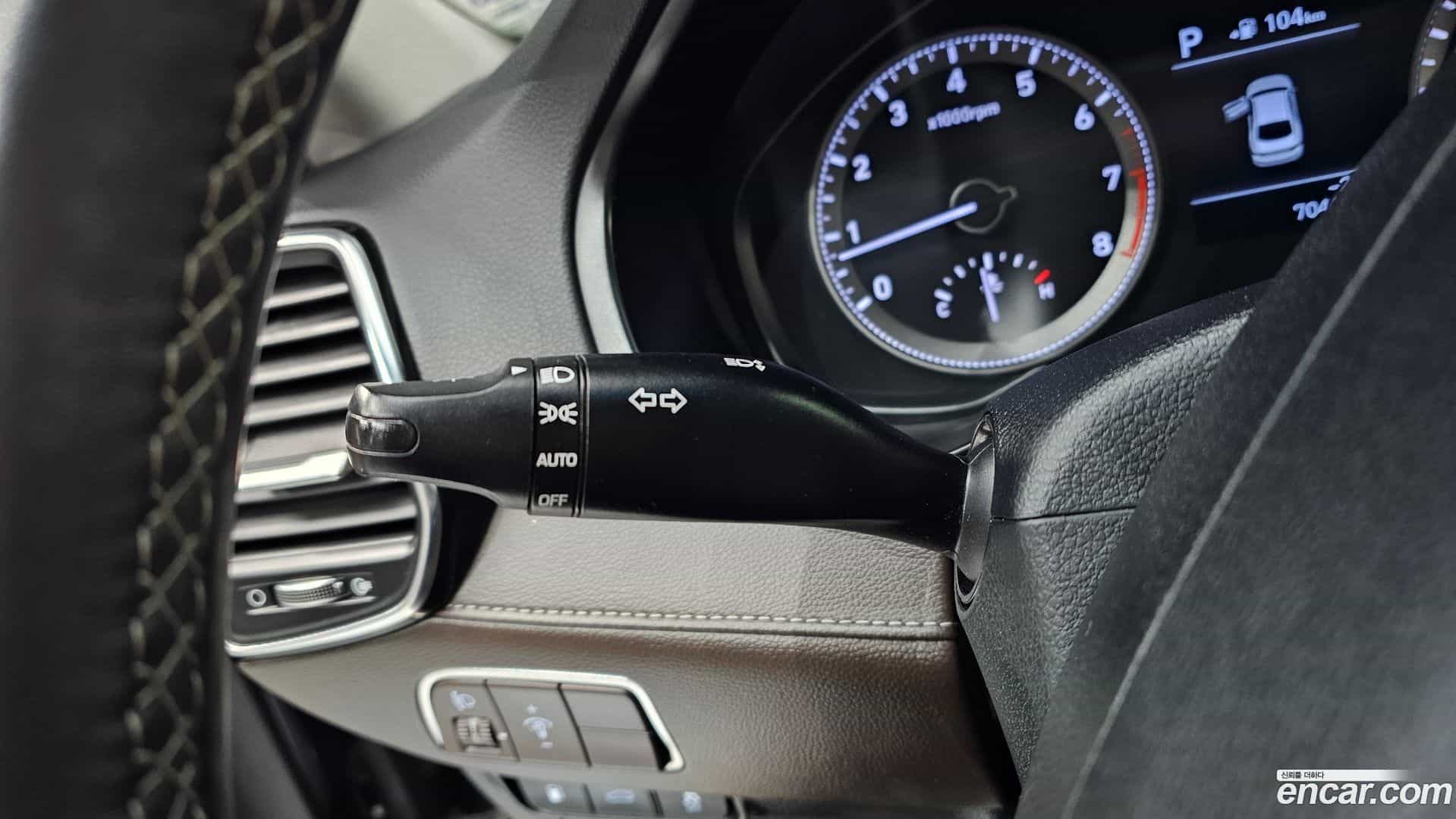 Grandeur Hyundai 2017.4-OPTION-021