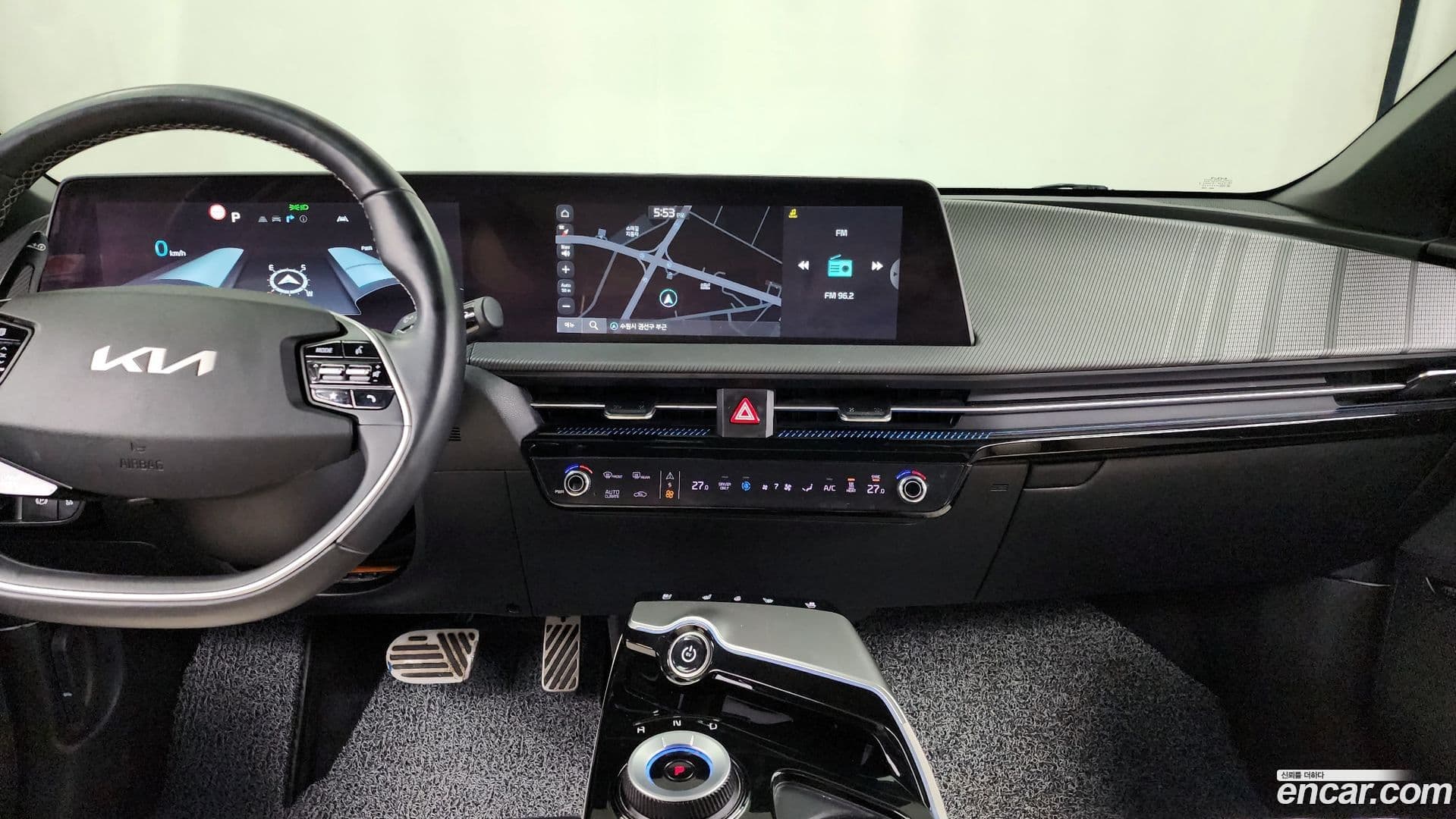 Main__Slider__Photo:EV6 Kia 2021.7-13