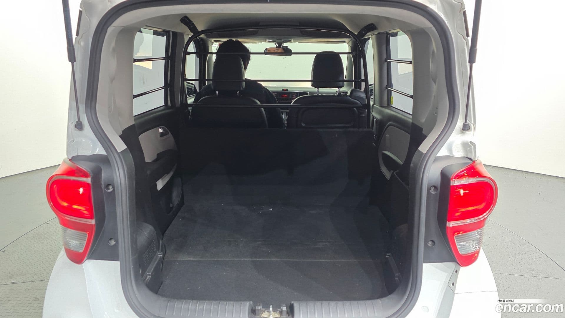 Main__Slider__Photo:RAY Kia 2021.5-19