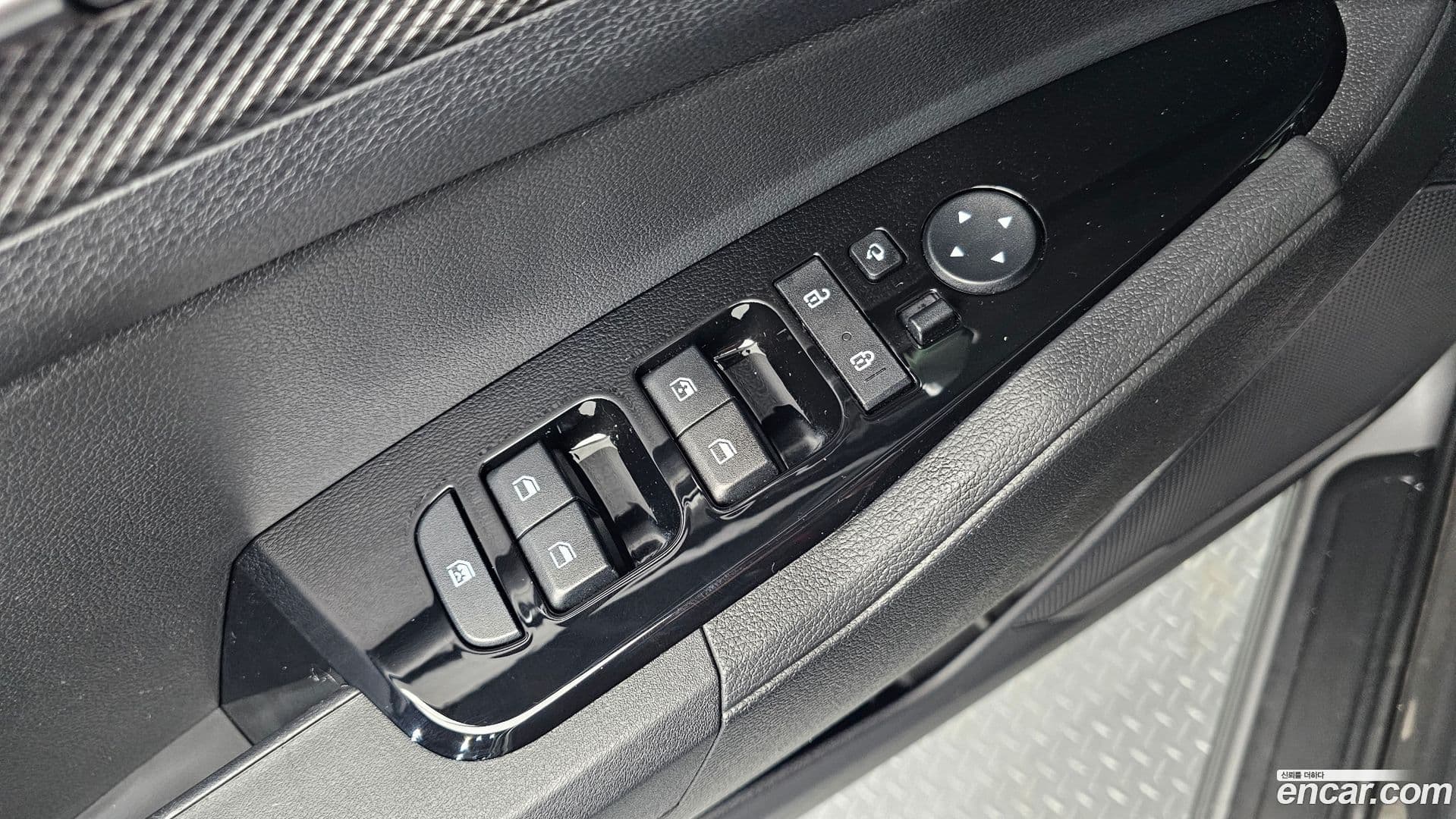 Main__Slider__Photo:Sportage Kia 2023.5-12