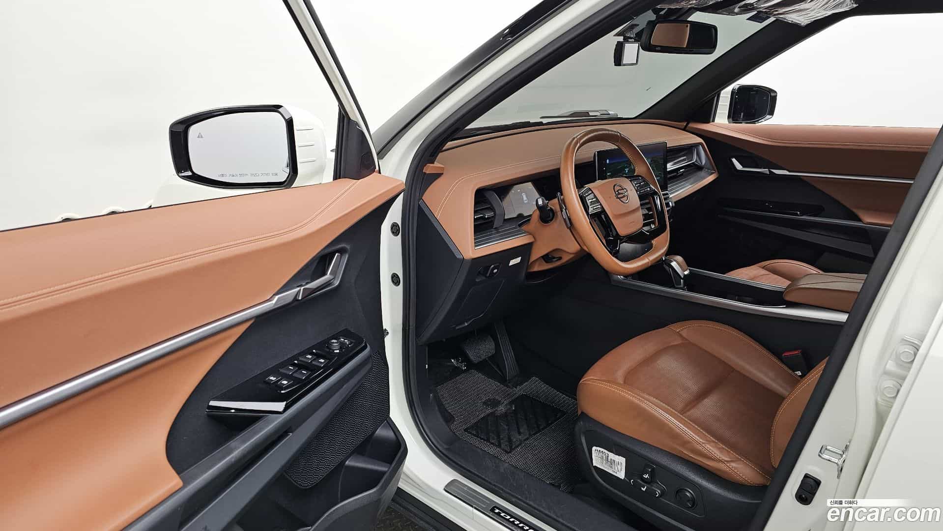 Torres KG_Mobility_Ssangyong 2022.8-INNER-010