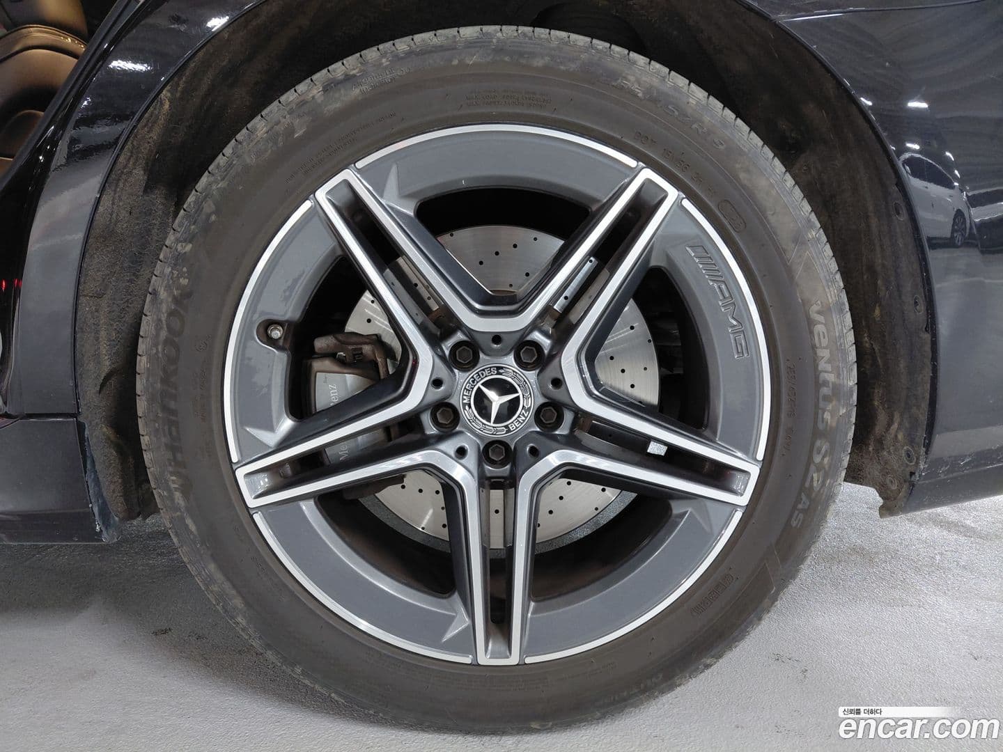 Main__Slider__Photo:S-Class Mercedes-Benz 2021.11-15