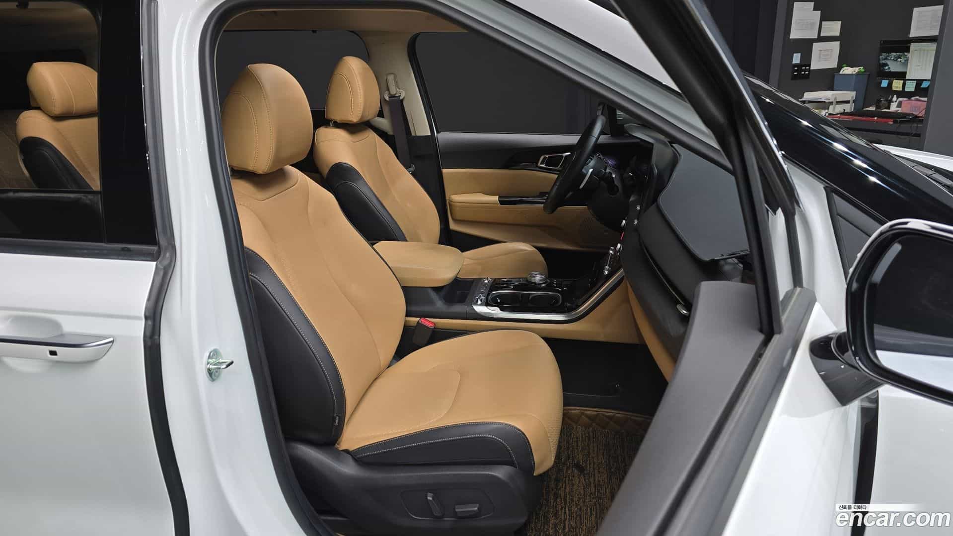 Canival Kia 2023.7-OPTION-016