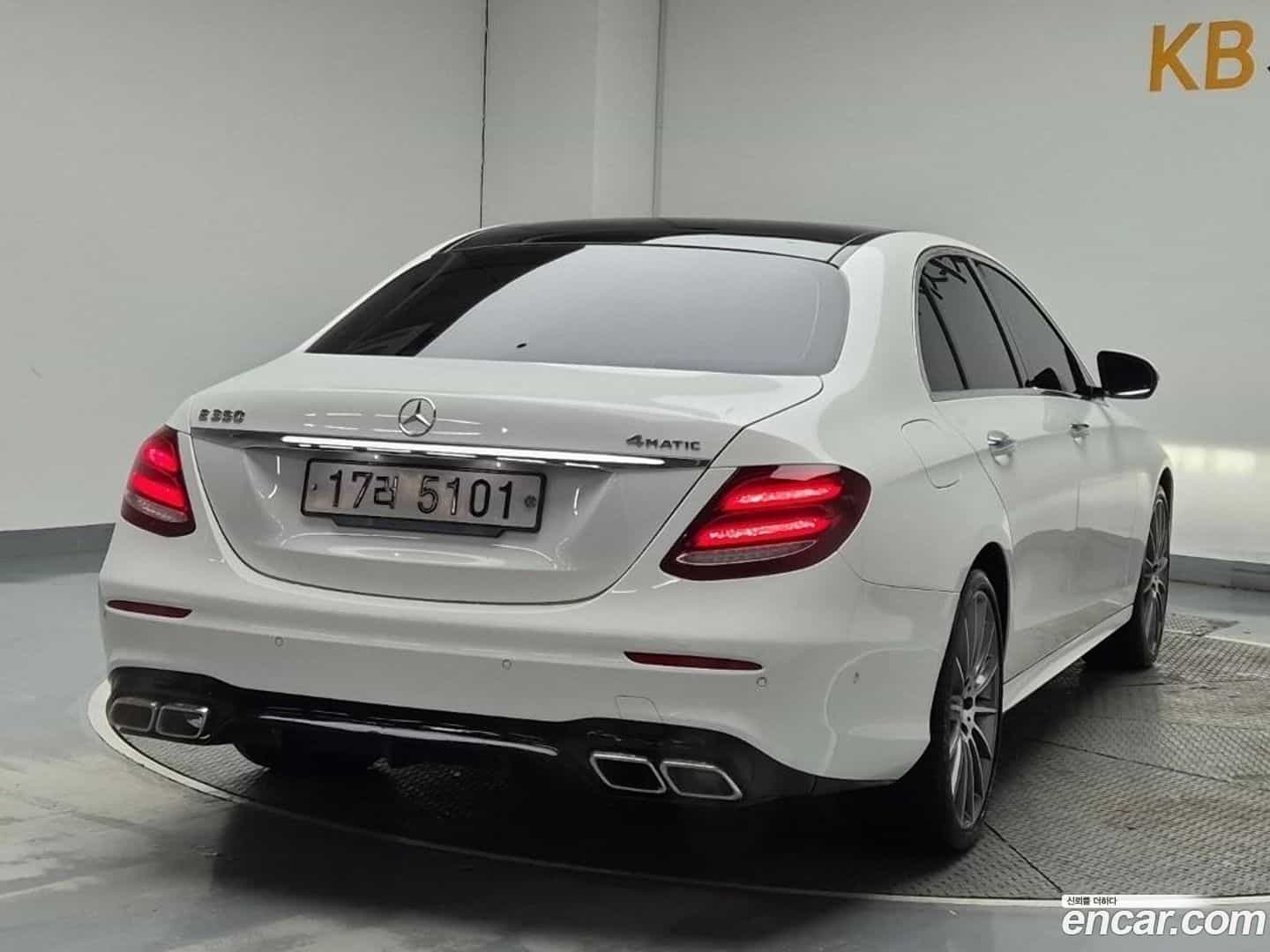 E-Class Mercedes-Benz 2017.6-OUTER-003