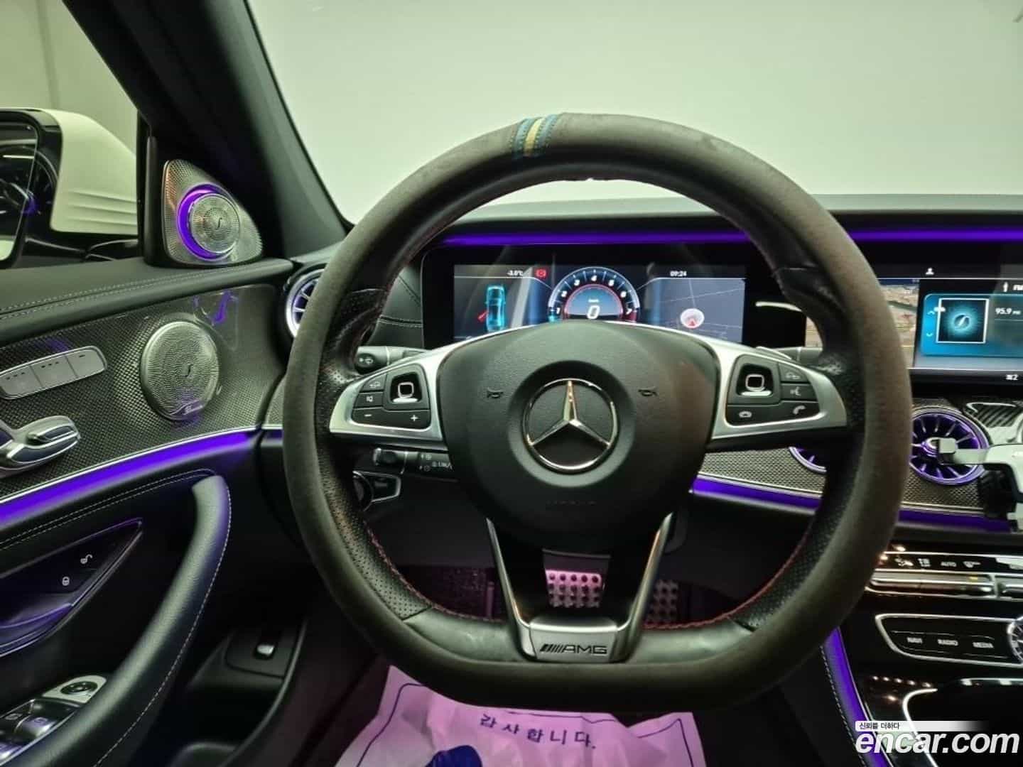 E-Class Mercedes-Benz 2017.6-INNER-006