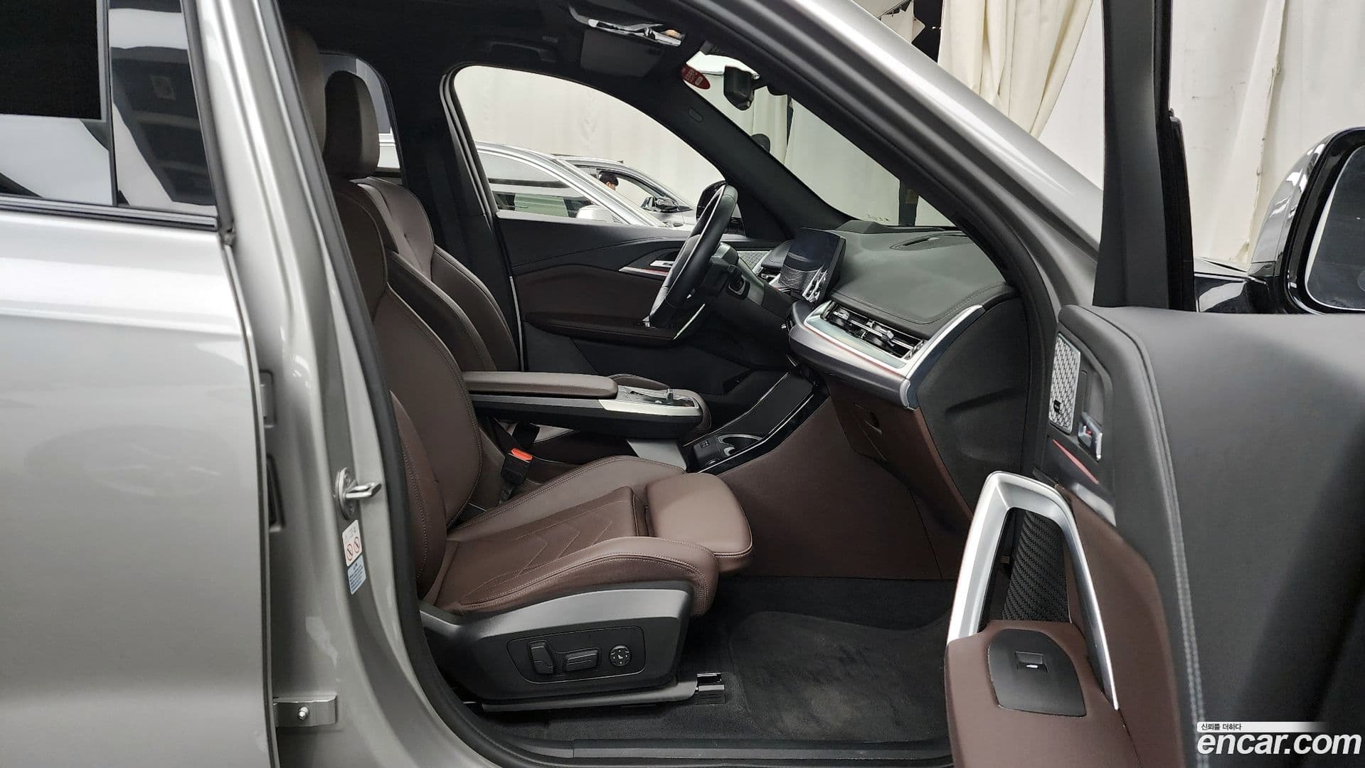 Main__Slider__Photo:iX1 BMW 2023.10-10