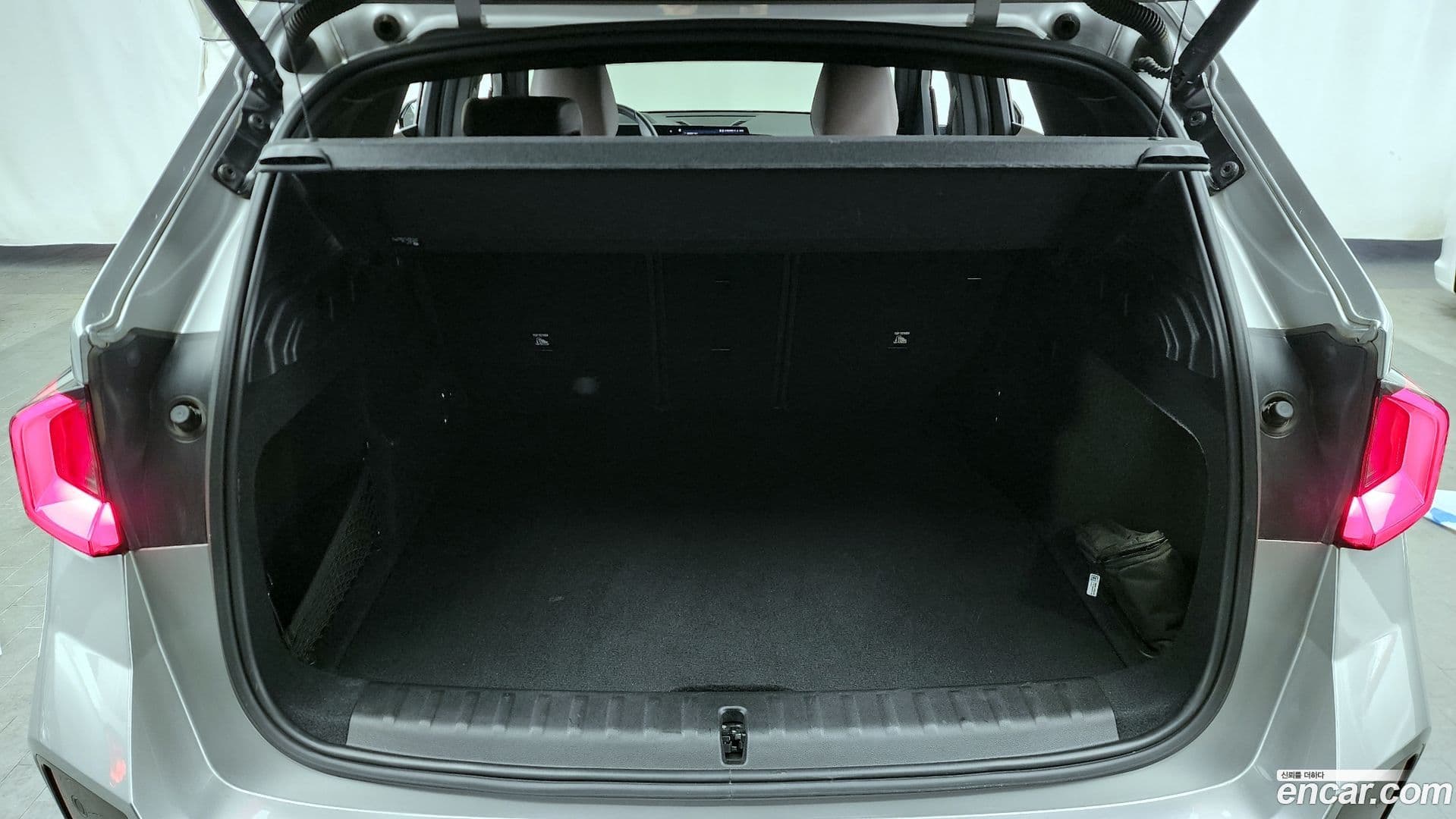 Main__Slider__Photo:iX1 BMW 2023.10-19