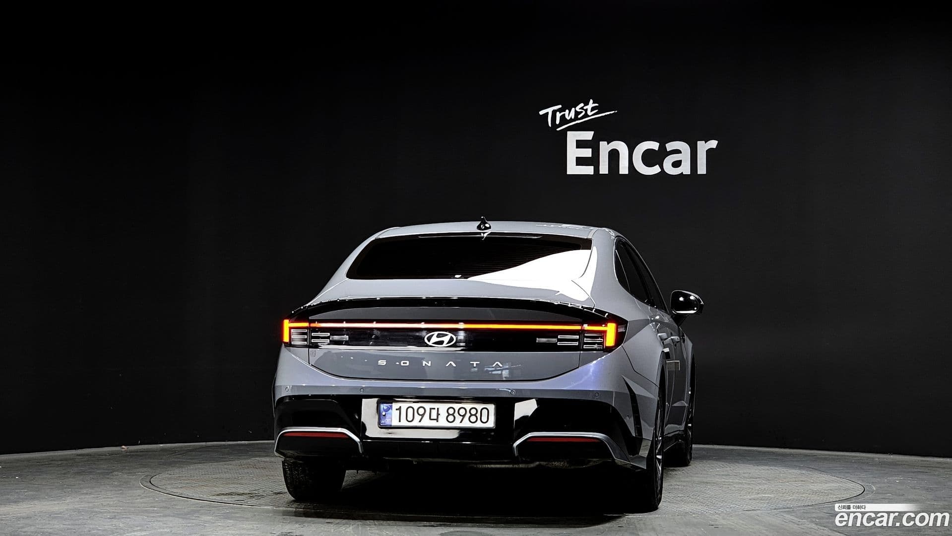 Main__Slider__Photo:Sonata Hyundai 2023.9-3