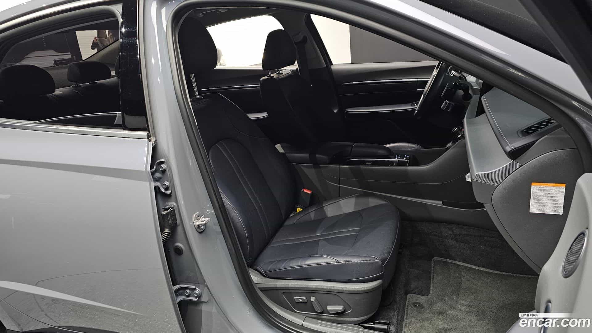 Sonata Hyundai 2023.9-INNER-010