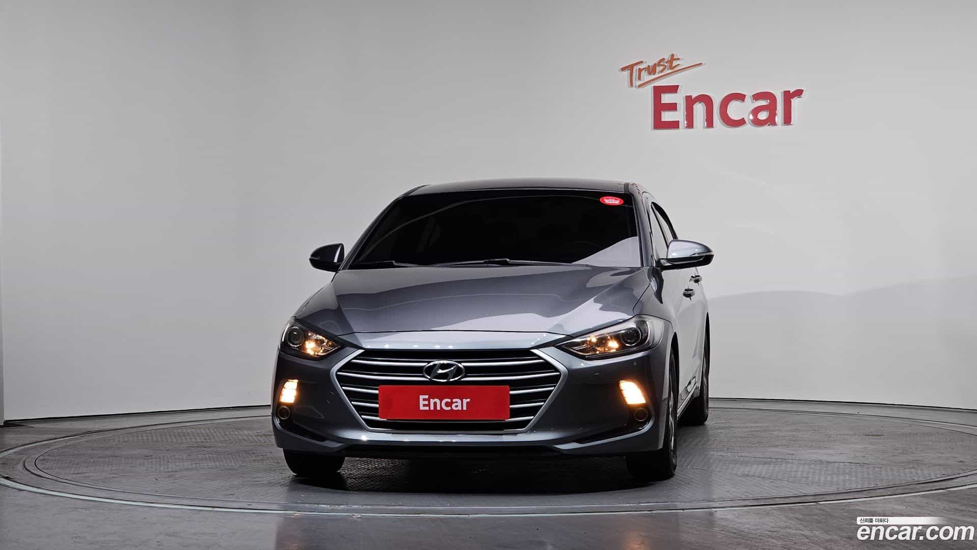 AVANTE Hyundai 2016.2-OUTER-003