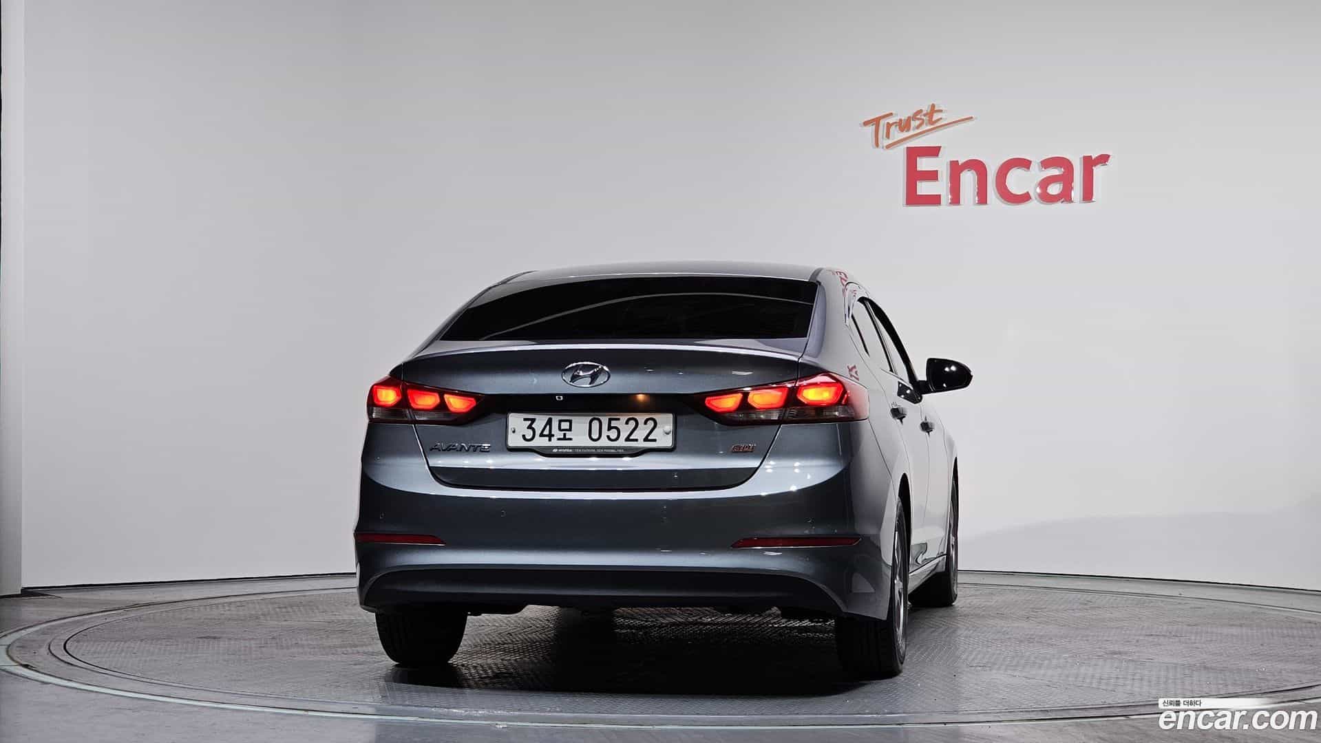 AVANTE Hyundai 2016.2-OUTER-004