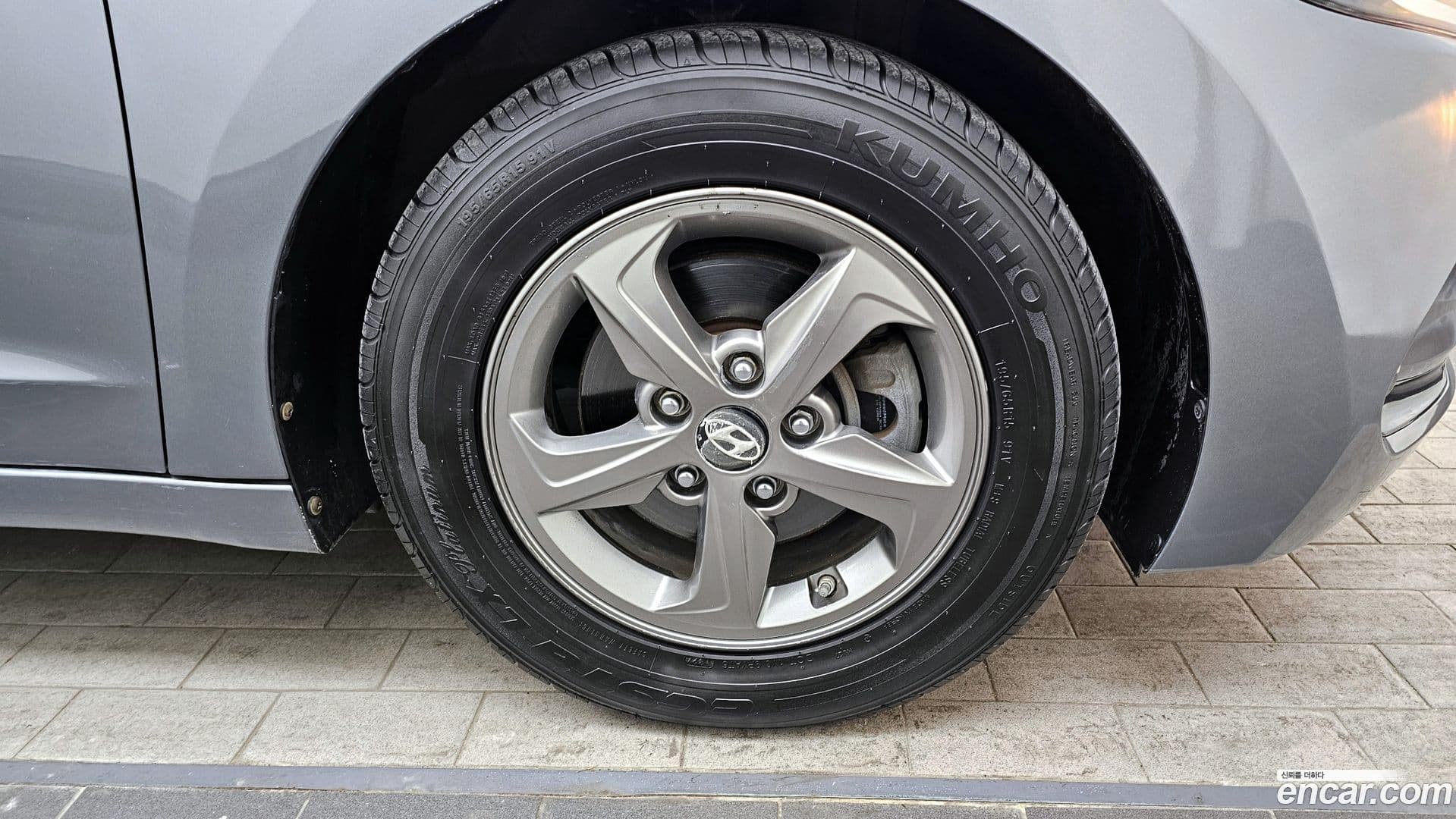 Main__Slider__Photo:AVANTE Hyundai 2016.2-4