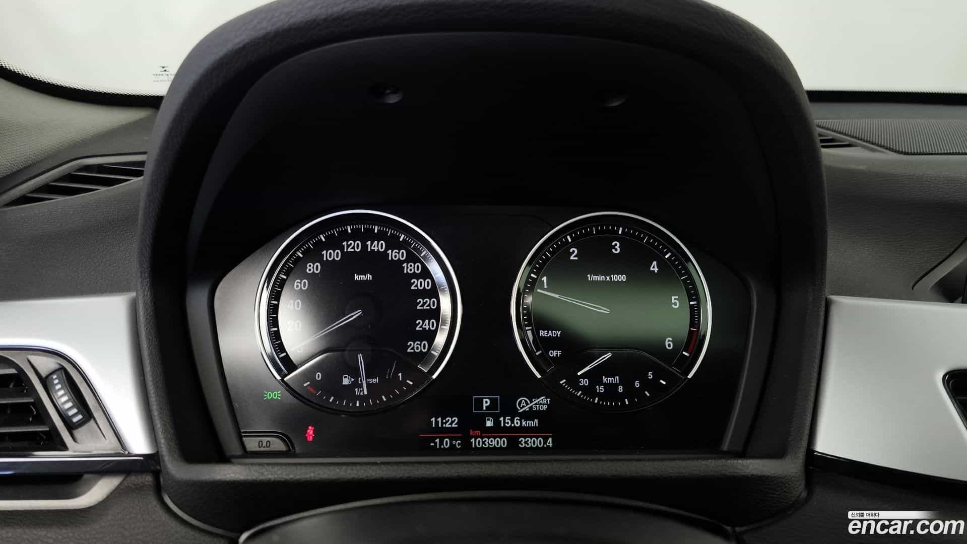 X1 BMW 2018.11-INNER-008