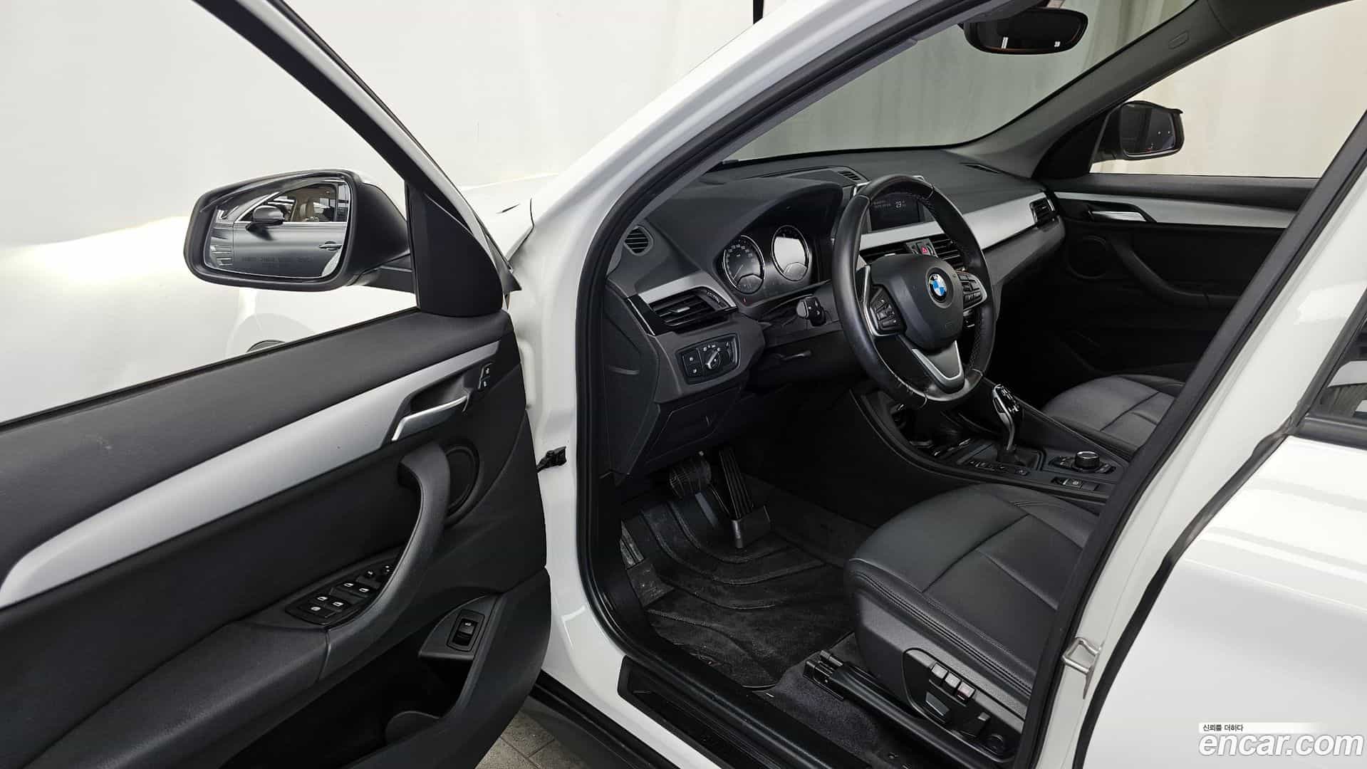 X1 BMW 2018.11-INNER-010