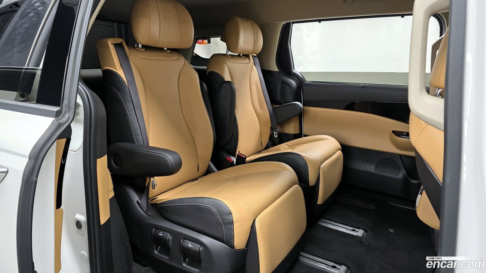 Main__Slider__Photo:Canival Kia 2021.8-11