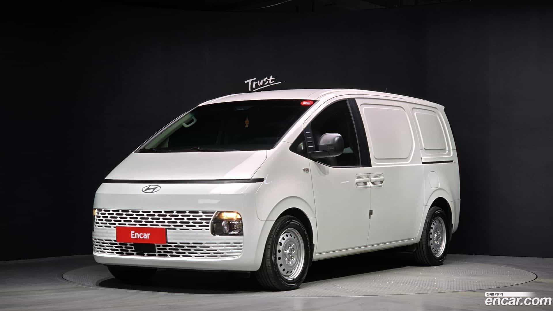 Staria Hyundai 2024.7-OUTER-001