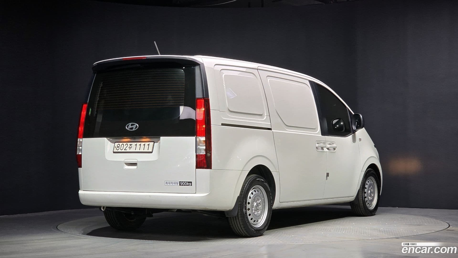 Main__Slider__Photo:Staria Hyundai 2024.7-1