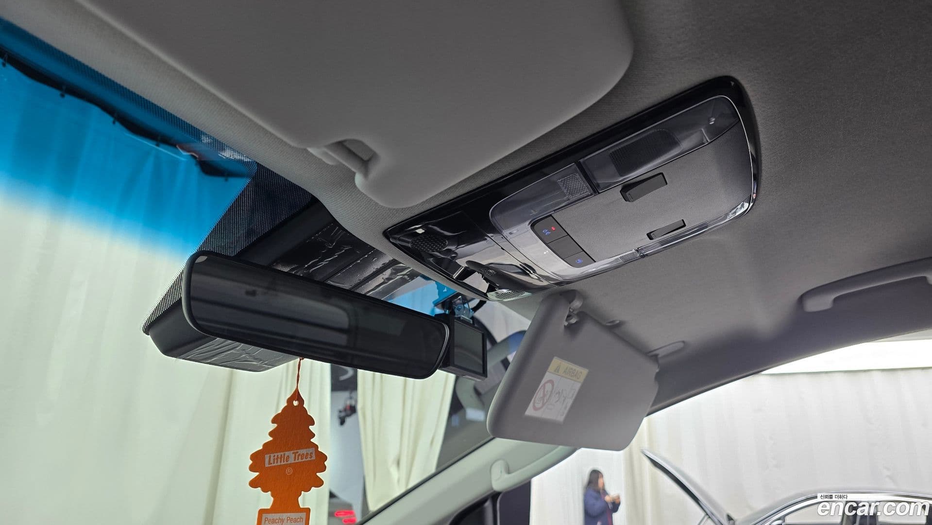 Main__Slider__Photo:Staria Hyundai 2024.7-16